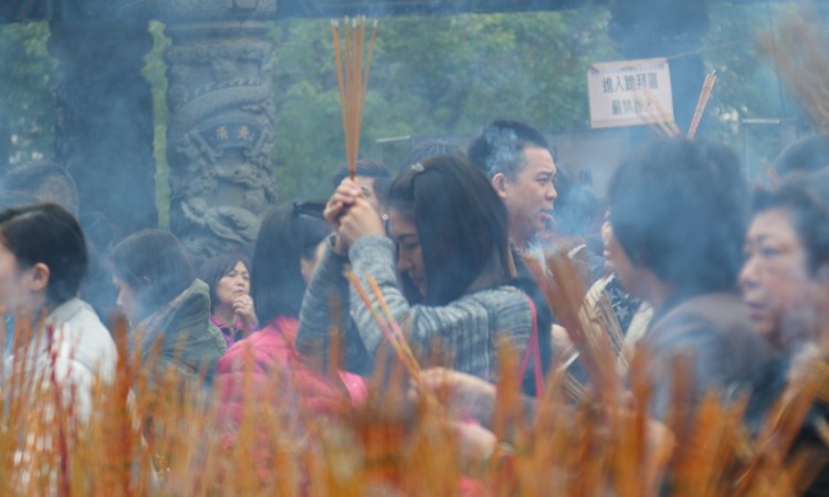 Hong-Kong : cérémonie dans un temple shintoïste / 02-Photographie Muriel Marchais, 2016.